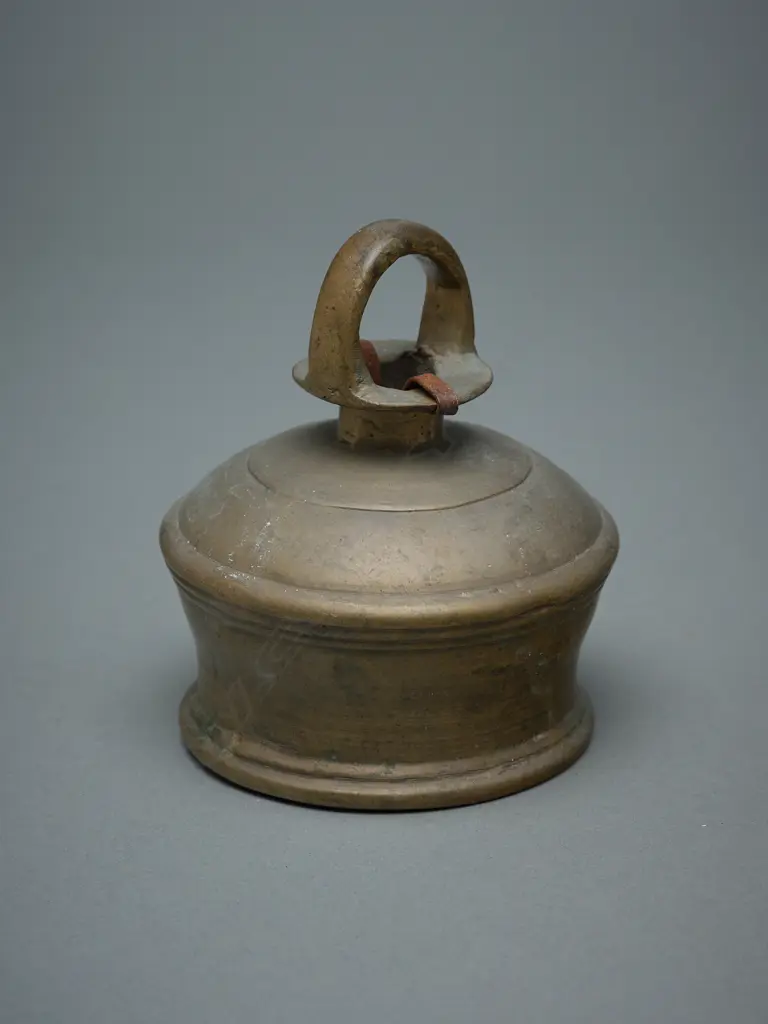 Afghanistan bronze/iron bell, Image 1++